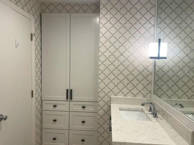 2253 VALENCIA DRIVE, Sarasota, FL 34239