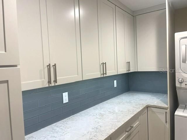 2253 VALENCIA DRIVE, Sarasota, FL 34239
