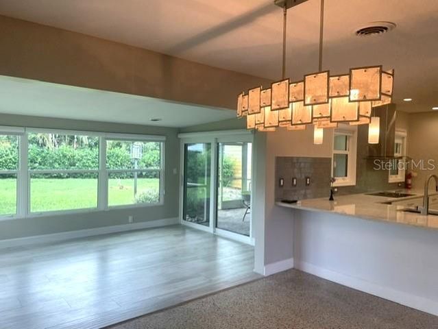 2253 VALENCIA DRIVE, Sarasota, FL 34239