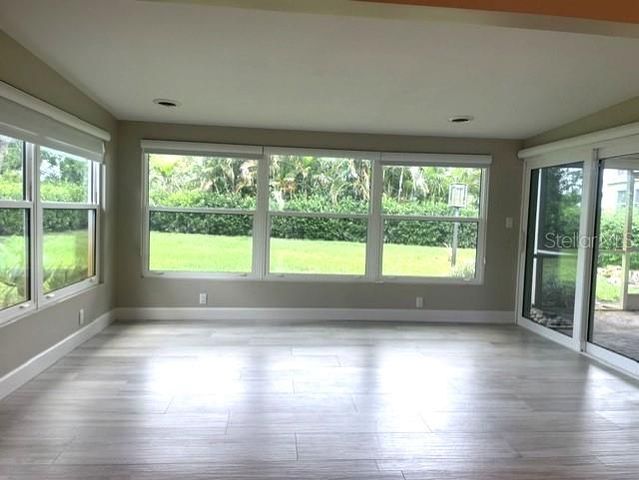 2253 VALENCIA DRIVE, Sarasota, FL 34239