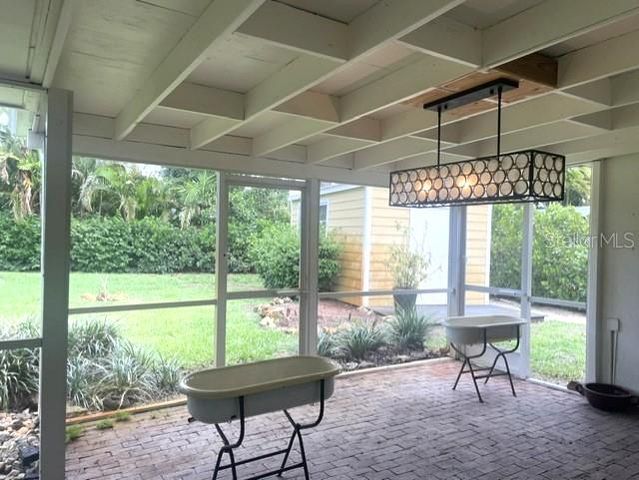 2253 VALENCIA DRIVE, Sarasota, FL 34239