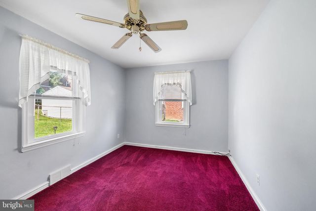 504 LAWRENCE RD, Havertown, PA 19083