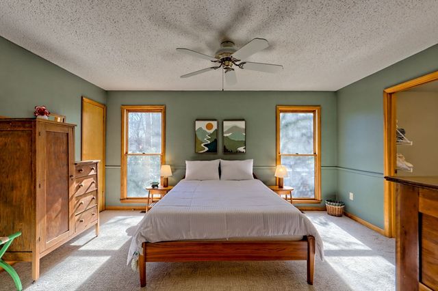 817 River Bend Drive, Hayesville, NC 28904