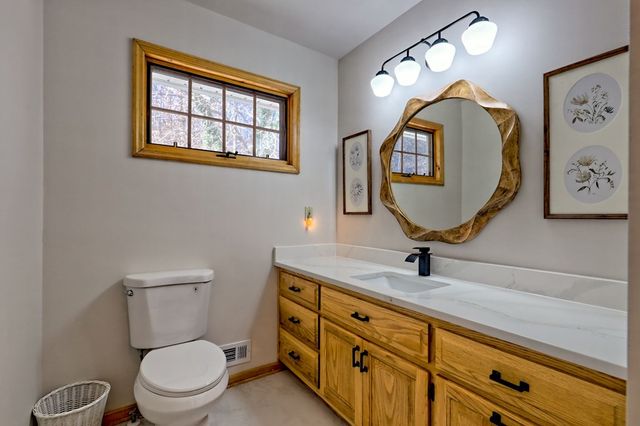 817 River Bend Drive, Hayesville, NC 28904