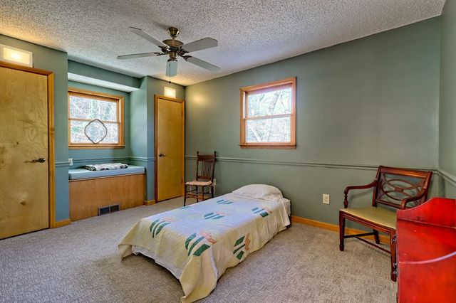 817 River Bend Drive, Hayesville, NC 28904