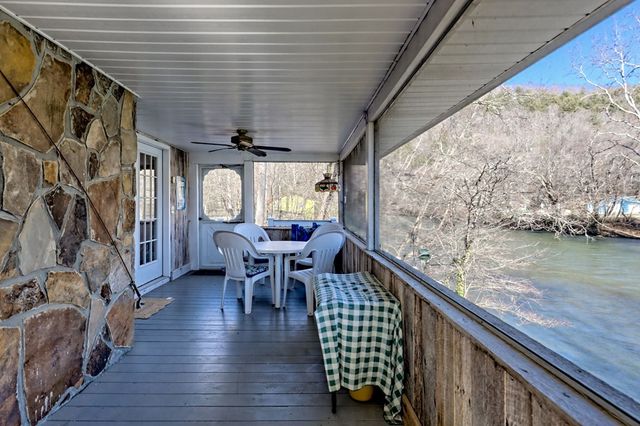 817 River Bend Drive, Hayesville, NC 28904