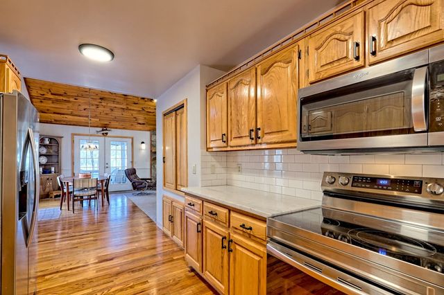 817 River Bend Drive, Hayesville, NC 28904