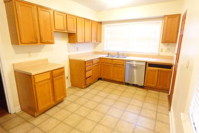 1419 WORTHINGTON ST, Memphis, TN 38114