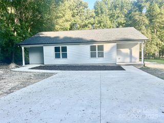 104 Carpenter Street, Lincolnton, NC 28092