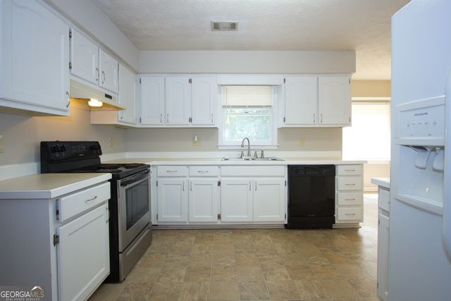 2421 Sherrie Lane, Conyers, GA 30094