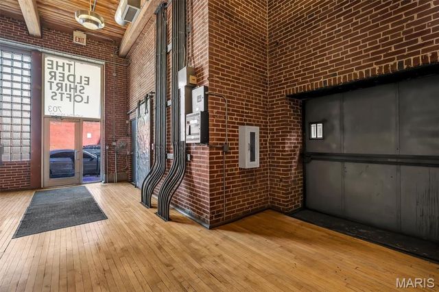 703 N 13th Street 207, St Louis, MO 63103