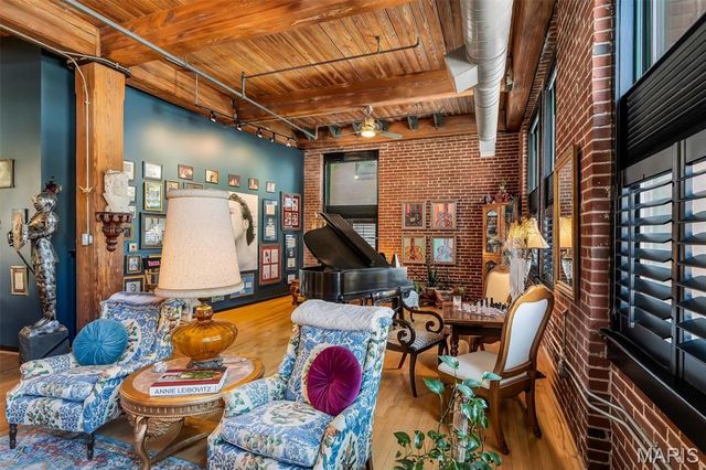703 N 13th Street 207, St Louis, MO 63103