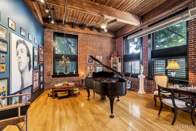 703 N 13th Street 207, St Louis, MO 63103