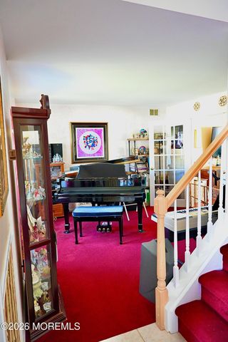 14 Azalea Court, Barnegat, NJ 08005