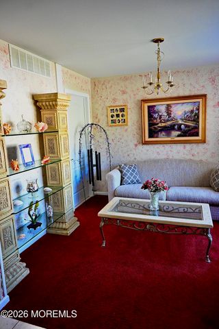 14 Azalea Court, Barnegat, NJ 08005