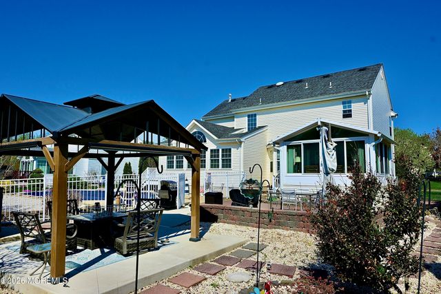 14 Azalea Court, Barnegat, NJ 08005