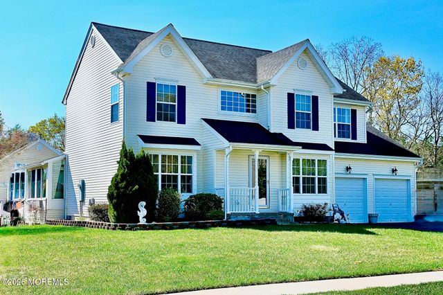 14 Azalea Court, Barnegat, NJ 08005