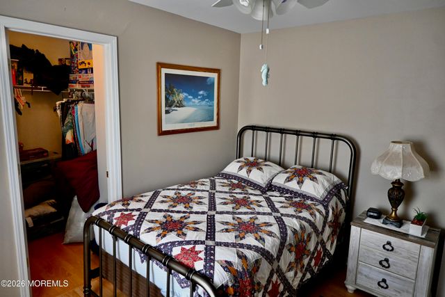 14 Azalea Court, Barnegat, NJ 08005