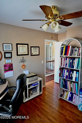 14 Azalea Court, Barnegat, NJ 08005