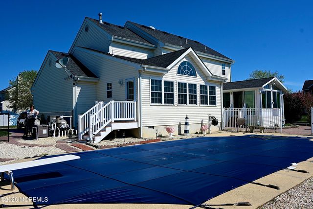 14 Azalea Court, Barnegat, NJ 08005