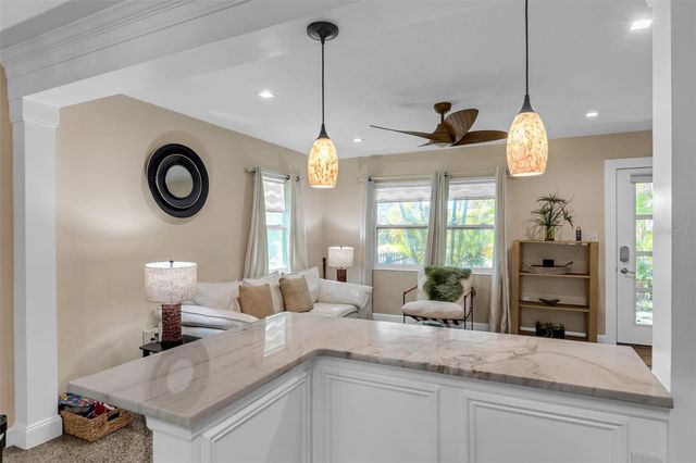 510 N OSPREY AVENUE, Sarasota, FL 34236