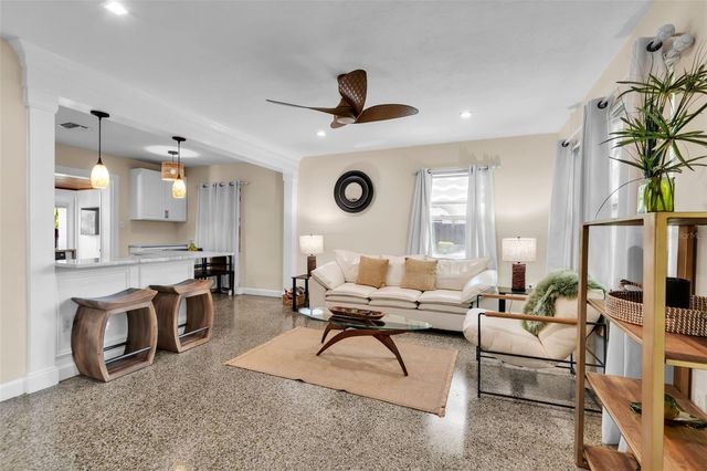 510 N OSPREY AVENUE, Sarasota, FL 34236