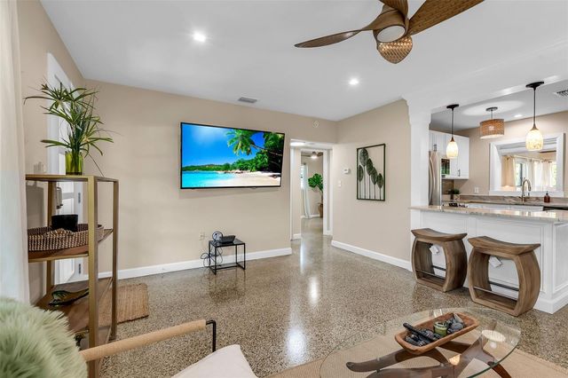 510 N OSPREY AVENUE, Sarasota, FL 34236