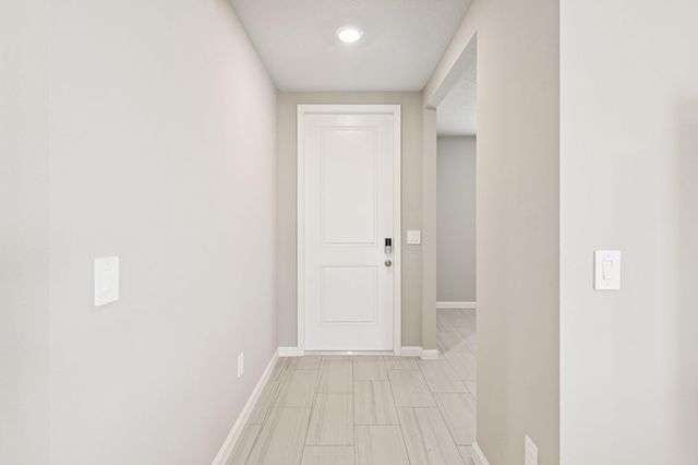 5442 Hampton Park Circle, Vero Beach, FL 32966