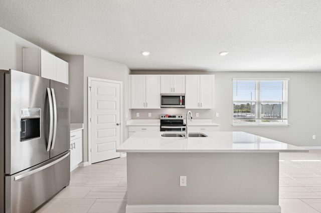 5442 Hampton Park Circle, Vero Beach, FL 32966