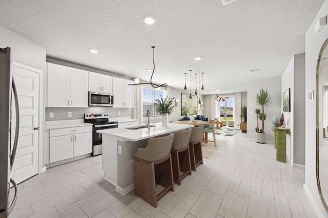 5442 Hampton Park Circle, Vero Beach, FL 32966