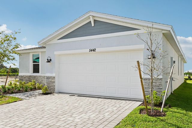 5442 Hampton Park Circle, Vero Beach, FL 32966