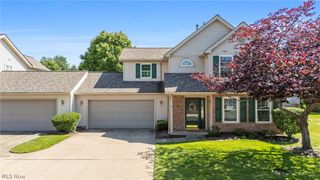 16093 Primrose Circle, Middleburg Heights, OH 44130