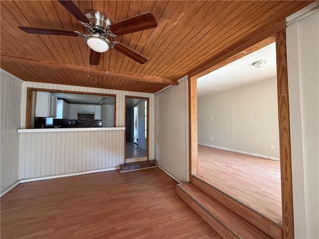 432 SW 7th St, Premont, TX 78375