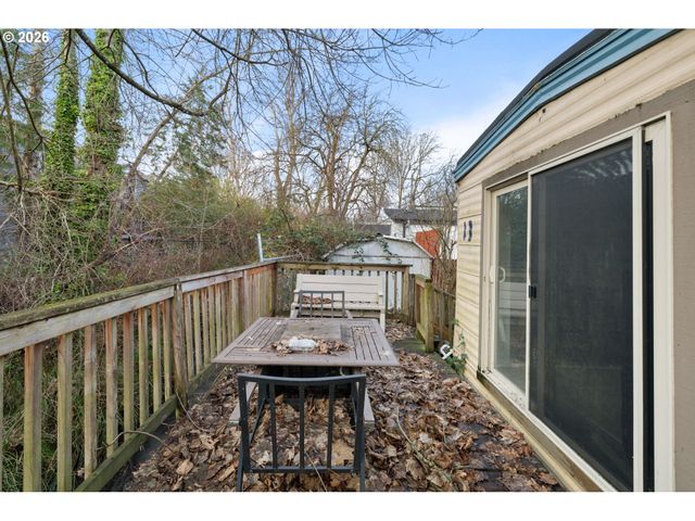 8039 Se MONTEREY Ave, Milwaukie, OR 97222