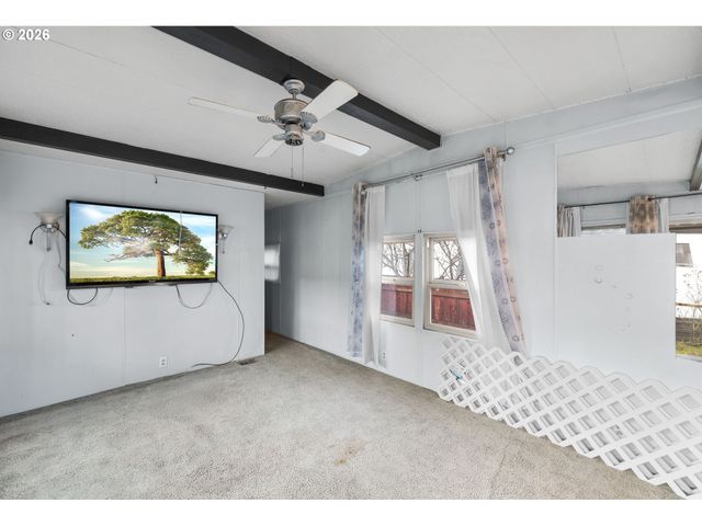 8039 Se MONTEREY Ave, Milwaukie, OR 97222