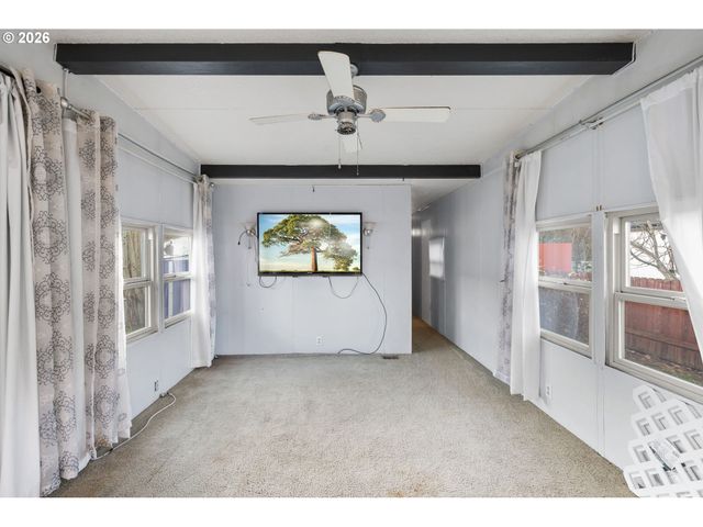 8039 Se MONTEREY Ave, Milwaukie, OR 97222