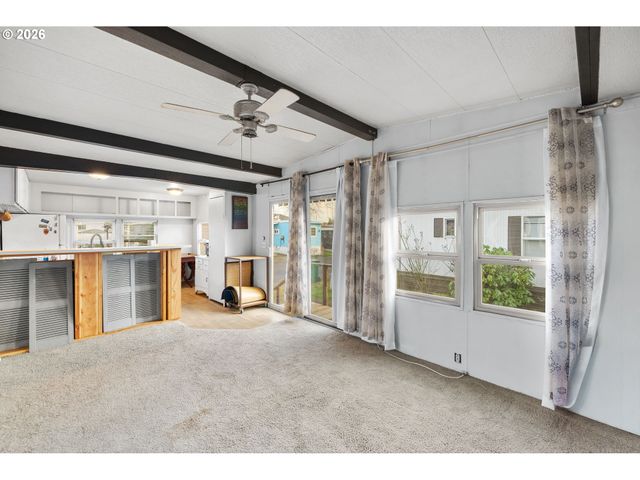 8039 Se MONTEREY Ave, Milwaukie, OR 97222