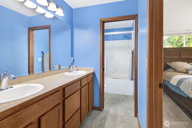 2556 Sievers Way, Ferndale, WA 98248