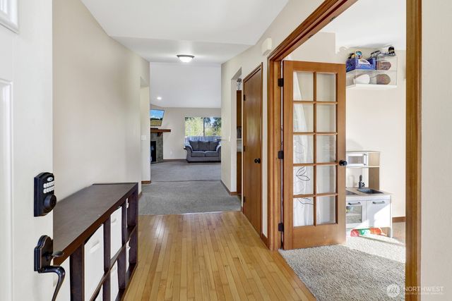 2556 Sievers Way, Ferndale, WA 98248