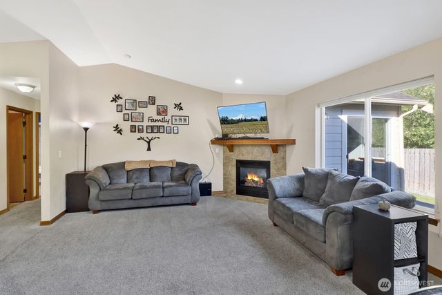 2556 Sievers Way, Ferndale, WA 98248