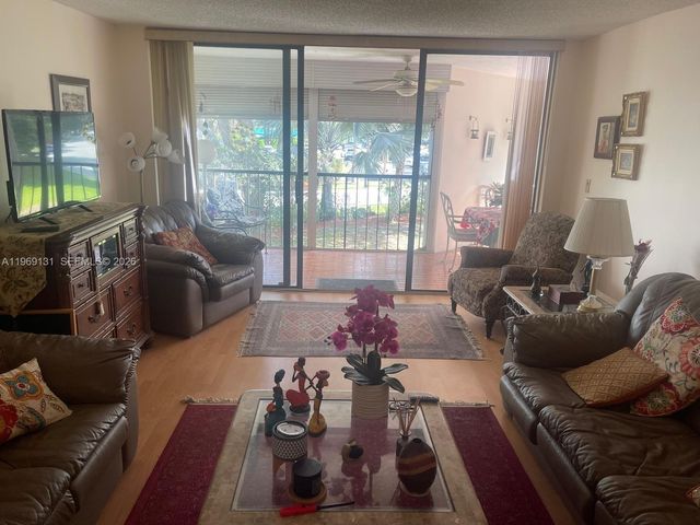 16500 Golf Club Road 204, Weston, FL 33326