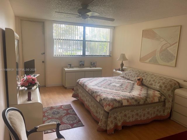 16500 Golf Club Road 204, Weston, FL 33326