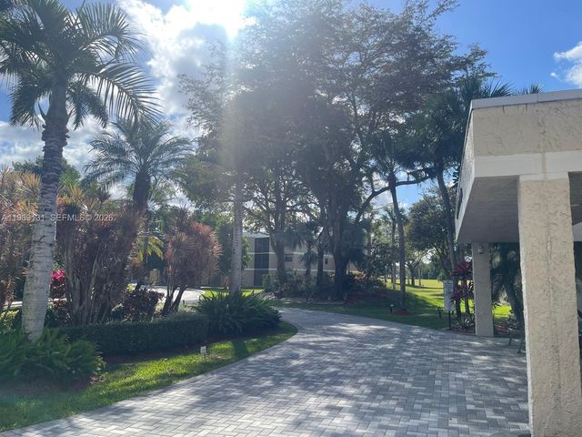 16500 Golf Club Road 204, Weston, FL 33326