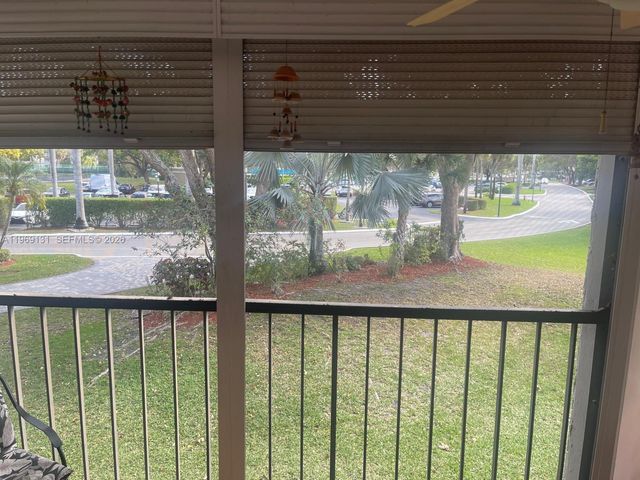 16500 Golf Club Road 204, Weston, FL 33326