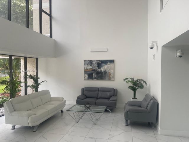 16500 Golf Club Road 204, Weston, FL 33326