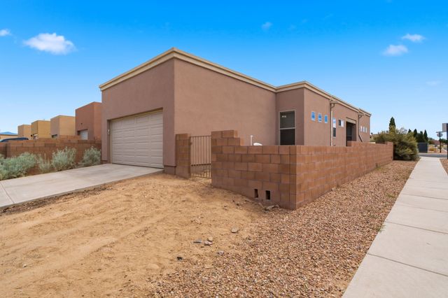 32 Via Sagrada, Santa Fe, NM 87508