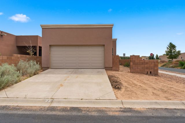 32 Via Sagrada, Santa Fe, NM 87508