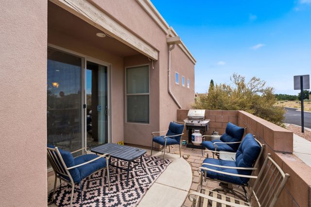 32 Via Sagrada, Santa Fe, NM 87508