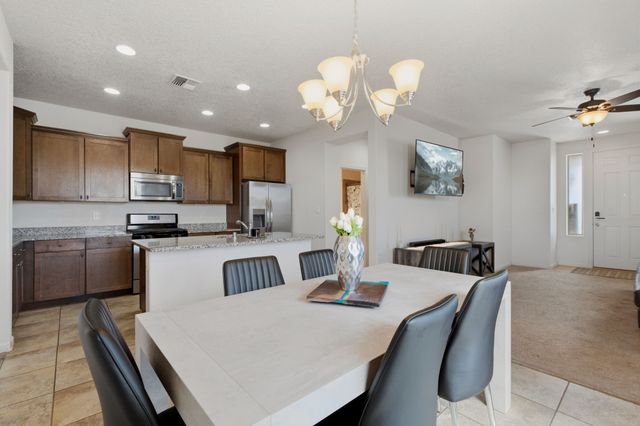 32 Via Sagrada, Santa Fe, NM 87508