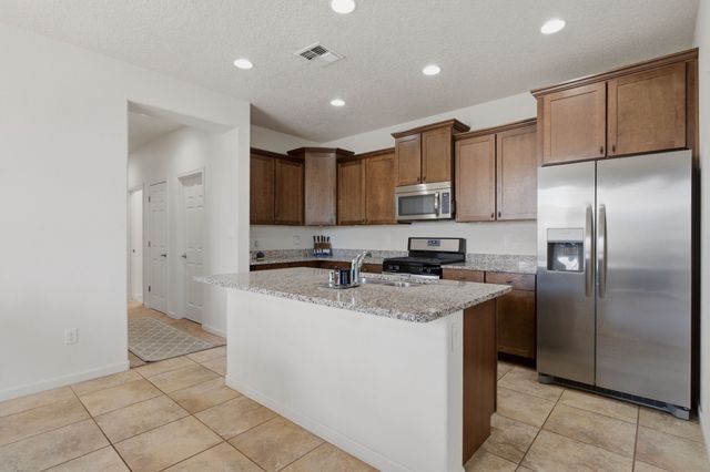 32 Via Sagrada, Santa Fe, NM 87508